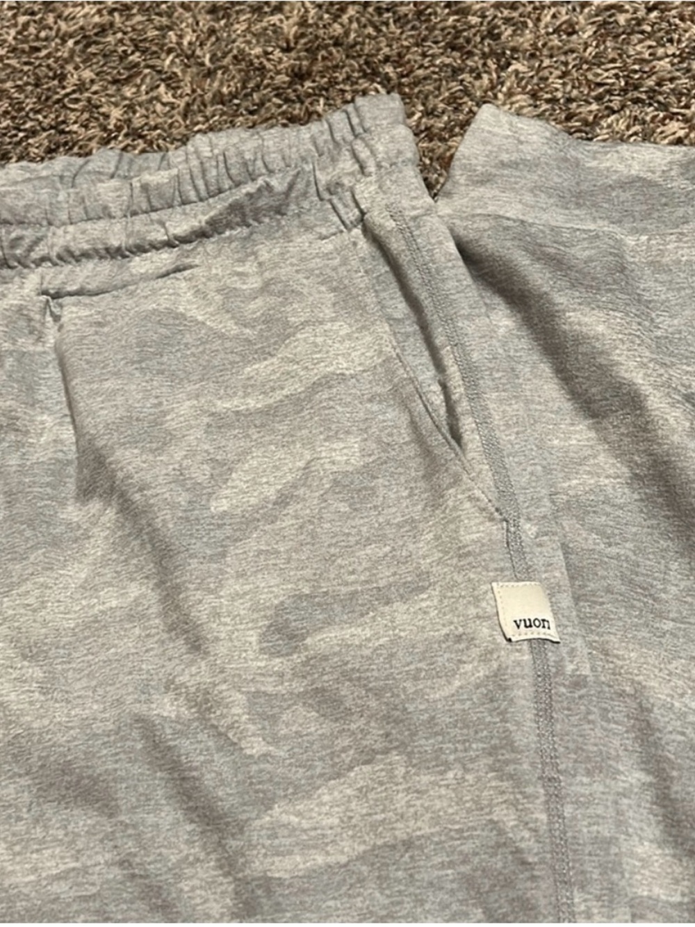 Vuori Performance Joggers - long inseam - Picture 2 of 4